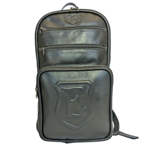 Mochila Preta Estilo Couro em Couro Legítimo